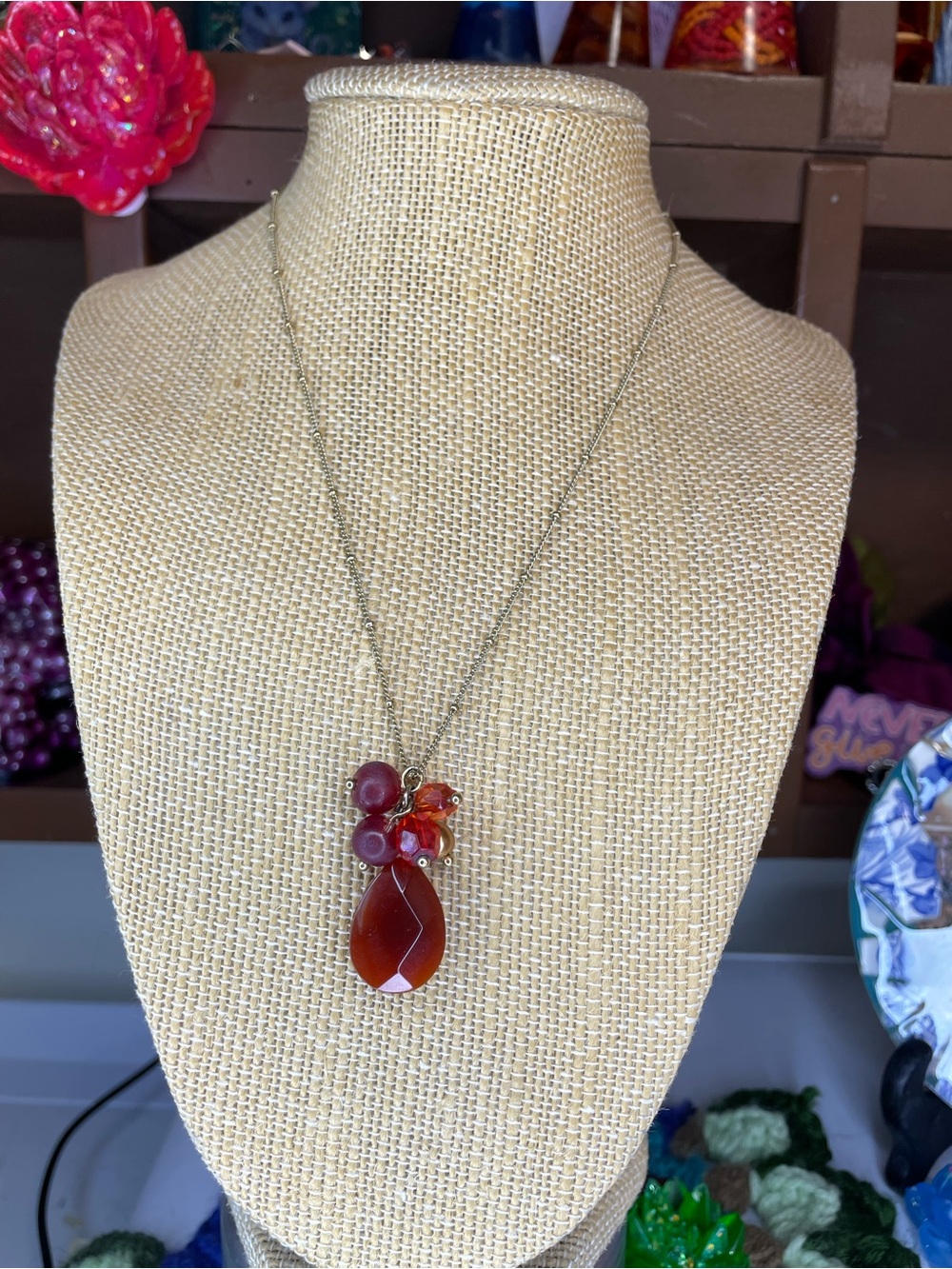 Red Teardrop Pendant Beaded Necklace